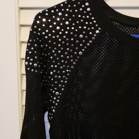 Black studded sweater - Picture 2 of 3
